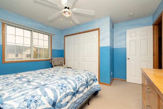 540 Tamarack Trail 406, Farmington, MN 55024