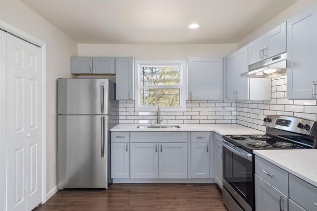 6403 Sloan Street 16, Houston, TX 77087