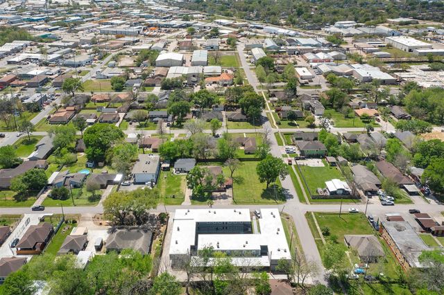 6403 Sloan Street 16, Houston, TX 77087