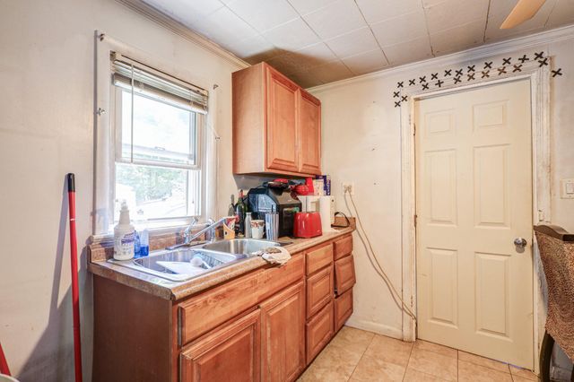 8906 PENNSYLVANIA AVE, Silver Spring, MD 20910