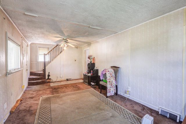 8906 PENNSYLVANIA AVE, Silver Spring, MD 20910