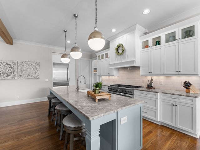 1923 Rolling Creek Dr, Murfreesboro, TN 37128