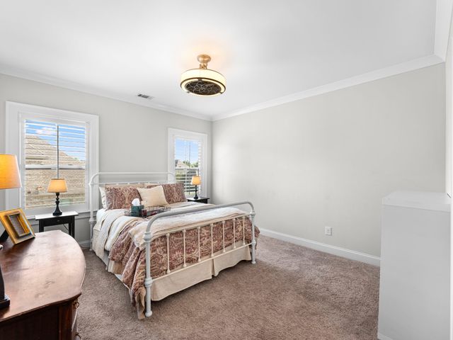 1923 Rolling Creek Dr, Murfreesboro, TN 37128