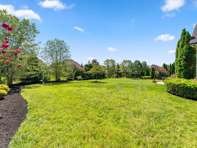 1923 Rolling Creek Dr, Murfreesboro, TN 37128