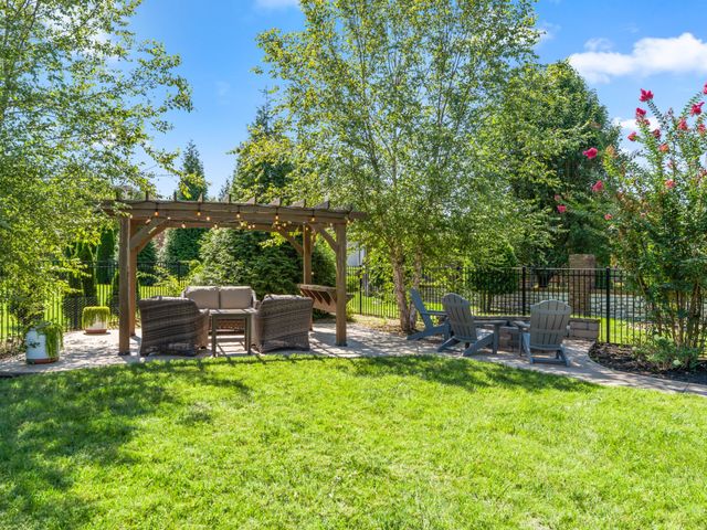 1923 Rolling Creek Dr, Murfreesboro, TN 37128