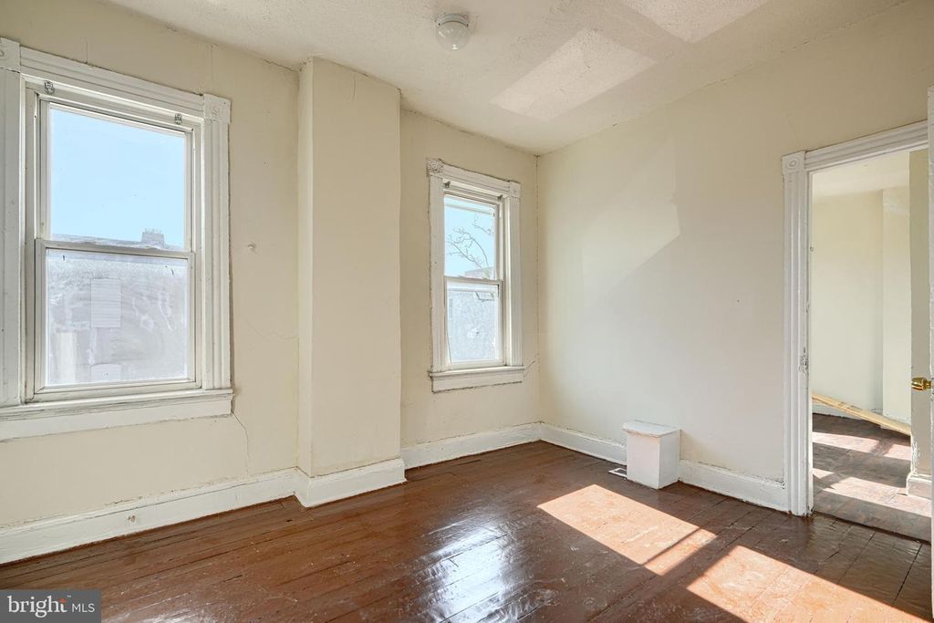 Image 13 of property listing at 1815 CLIFTON AVE, Baltimore, MD 21217