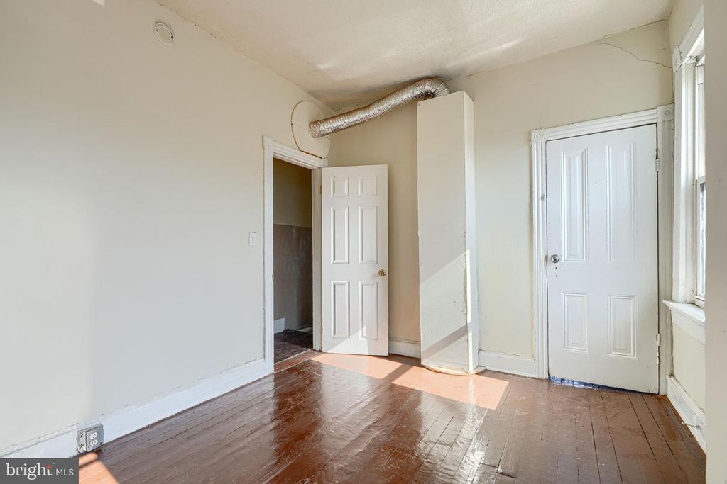 Image 14 of property listing at 1815 CLIFTON AVE, Baltimore, MD 21217