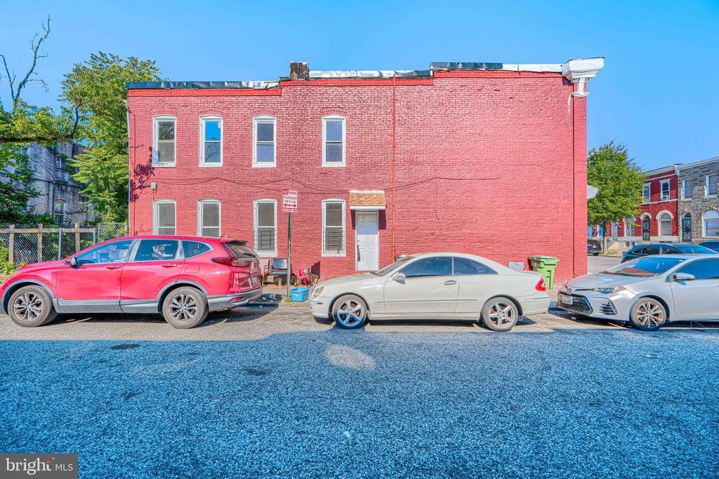Image 3 of property listing at 1815 CLIFTON AVE, Baltimore, MD 21217