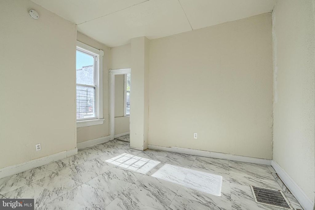 Image 8 of property listing at 1815 CLIFTON AVE, Baltimore, MD 21217
