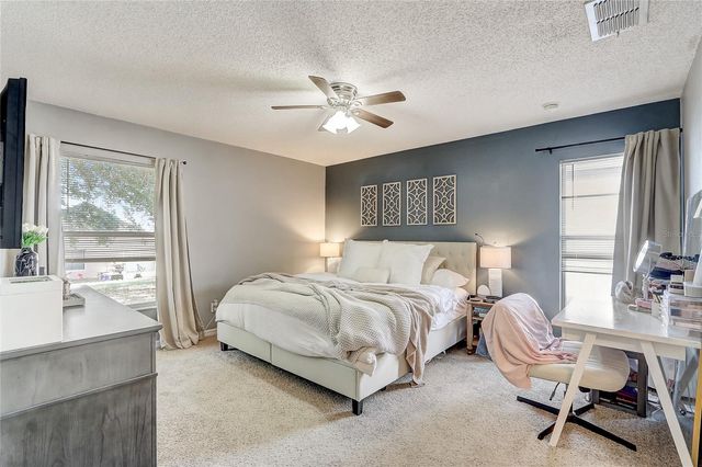 2033 NEWTOWN ROAD, Groveland, FL 34736