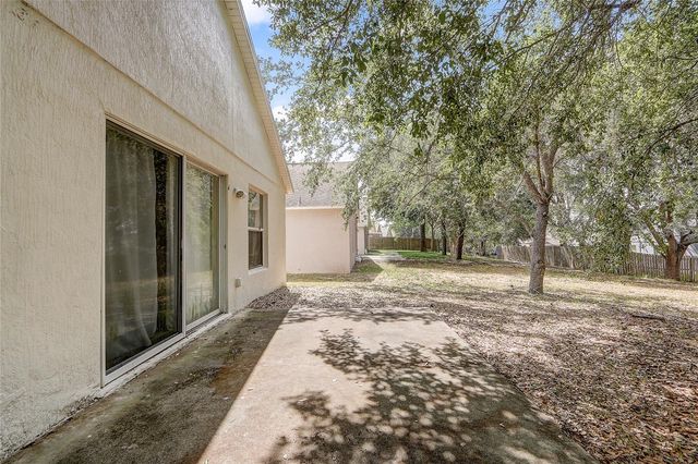 2033 NEWTOWN ROAD, Groveland, FL 34736