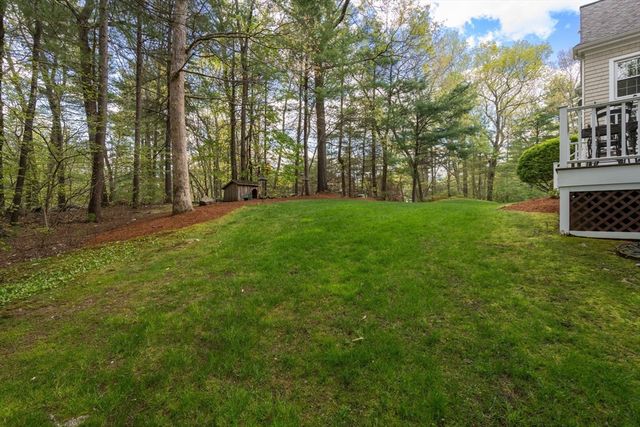 11 Pettees Pond Lane, Westwood, MA 02090
