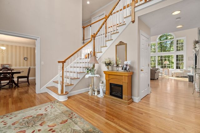 11 Pettees Pond Lane, Westwood, MA 02090