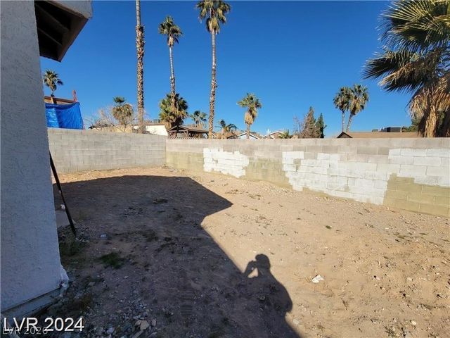 7324 Empress Drive, Las Vegas, NV 89147