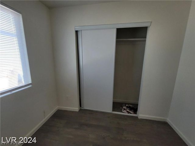 7324 Empress Drive, Las Vegas, NV 89147
