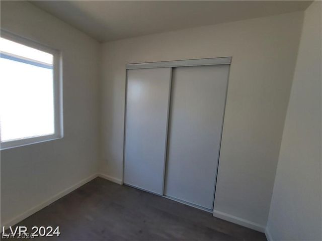7324 Empress Drive, Las Vegas, NV 89147