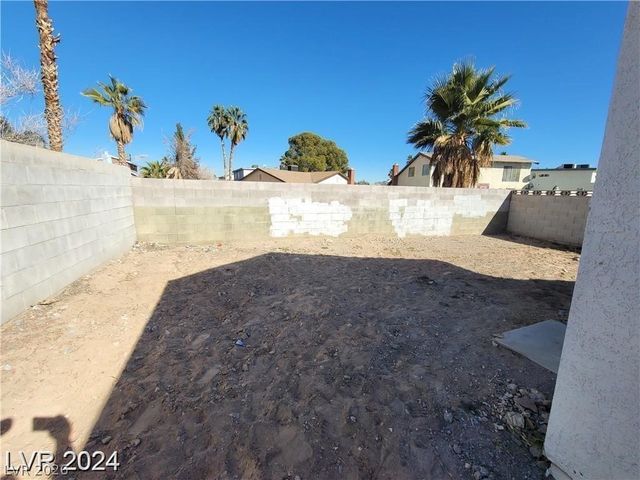 7324 Empress Drive, Las Vegas, NV 89147