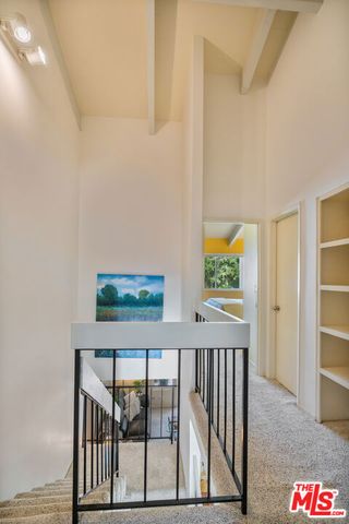 984 Miramonte Drive 4, Santa Barbara, CA 93109