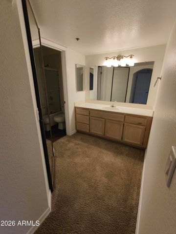 5104 N 32nd Street 214, Phoenix, AZ 85018