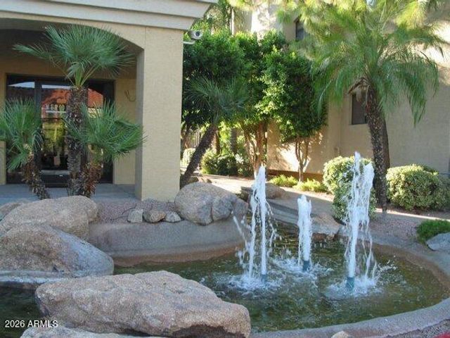 5104 N 32nd Street 214, Phoenix, AZ 85018