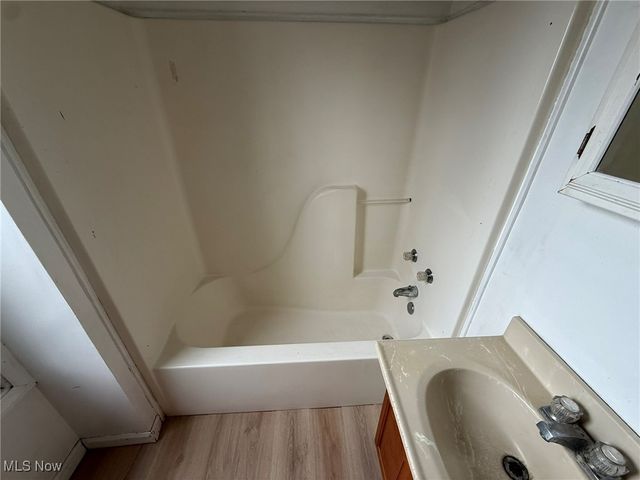 8528 State Route 250 SE, Dennison, OH 44621