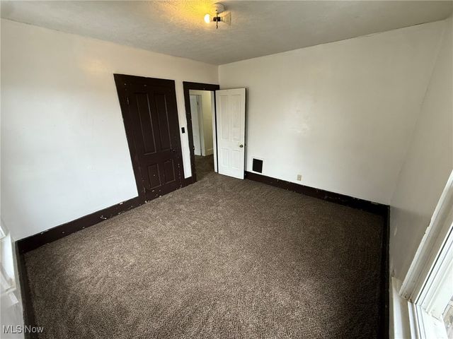 8528 State Route 250 SE, Dennison, OH 44621