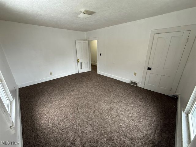 8528 State Route 250 SE, Dennison, OH 44621