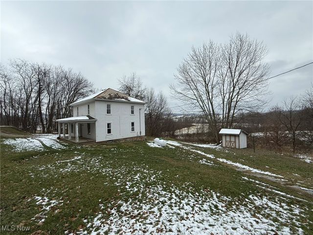 8528 State Route 250 SE, Dennison, OH 44621