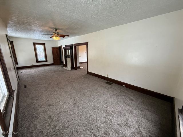 8528 State Route 250 SE, Dennison, OH 44621