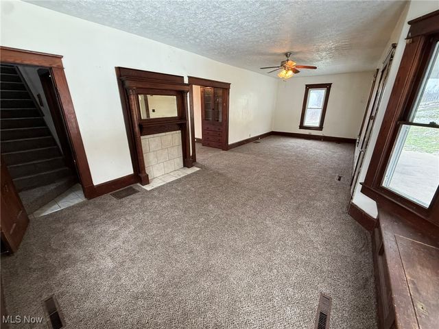 8528 State Route 250 SE, Dennison, OH 44621