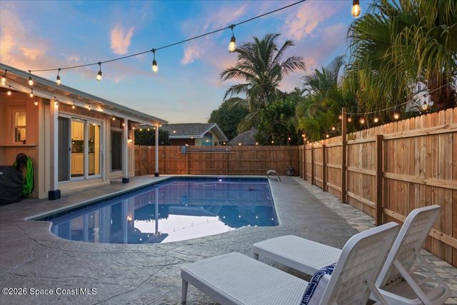 808 Puesta Del Sol Plaza, Indialantic, FL 32903