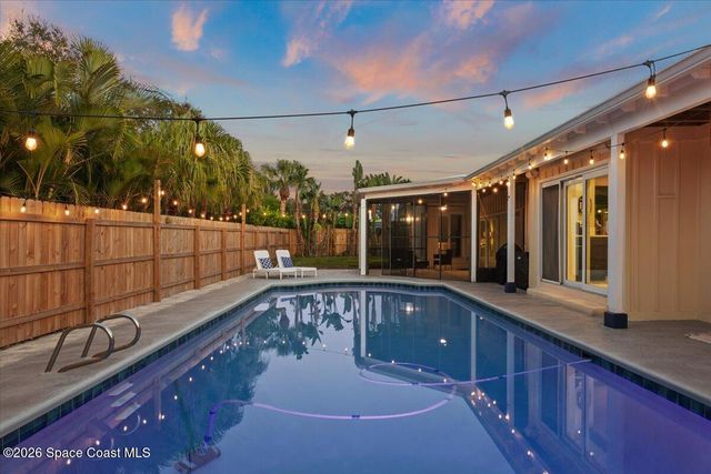 808 Puesta Del Sol Plaza, Indialantic, FL 32903