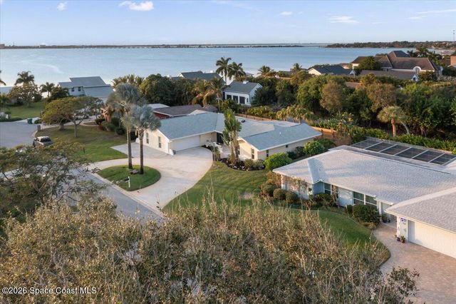 808 Puesta Del Sol Plaza, Indialantic, FL 32903