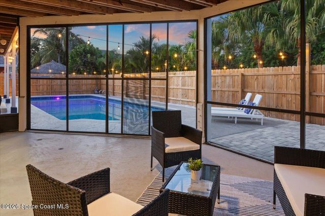 808 Puesta Del Sol Plaza, Indialantic, FL 32903