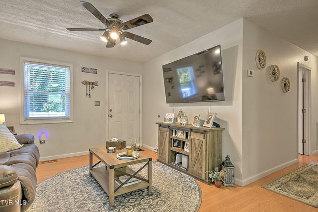 297 Mcclain Road, Kingsport, TN 37660