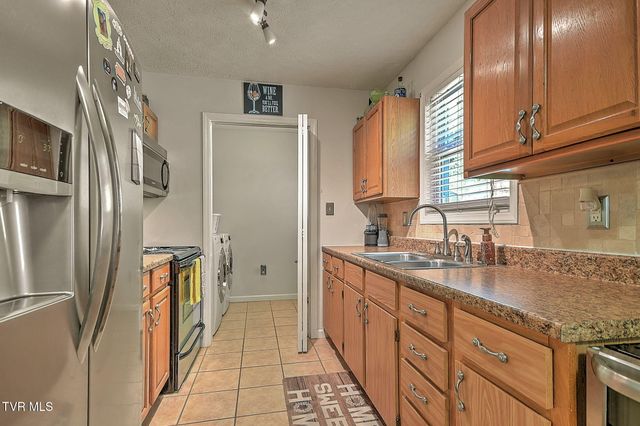 297 Mcclain Road, Kingsport, TN 37660