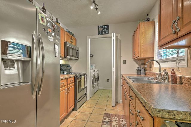 297 Mcclain Road, Kingsport, TN 37660