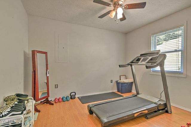 297 Mcclain Road, Kingsport, TN 37660