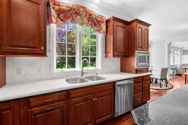 6719 Oleander Lane, Portage, MI 49024