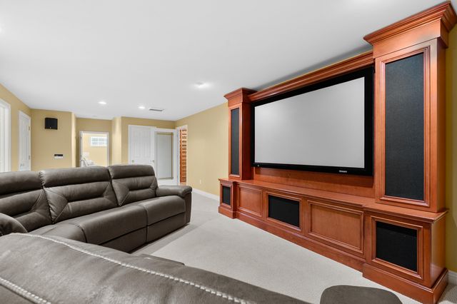 6719 Oleander Lane, Portage, MI 49024