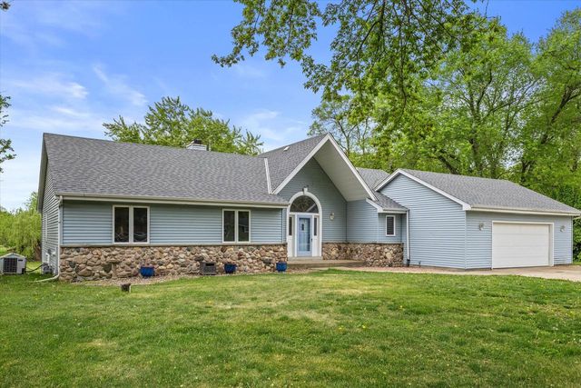 2931 W Franklin TERRACE, Franklin, WI 53132