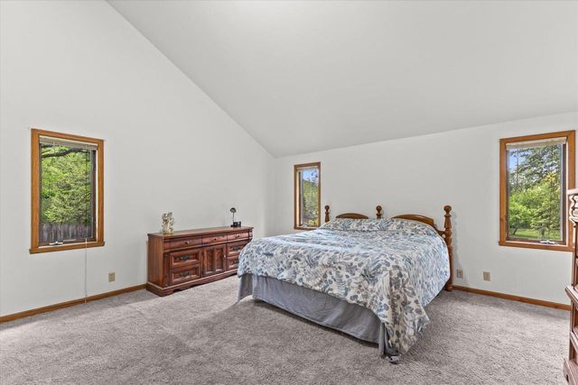 2931 W Franklin TERRACE, Franklin, WI 53132