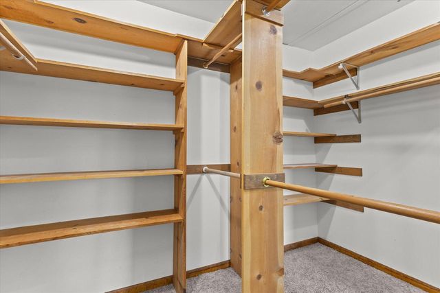 2931 W Franklin TERRACE, Franklin, WI 53132