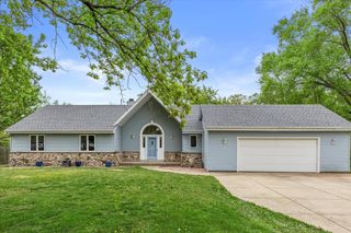 2931 W Franklin TERRACE, Franklin, WI 53132