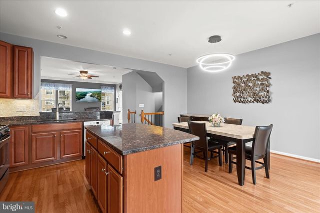 7503 HEARTHSIDE WAY, Elkridge, MD 21075