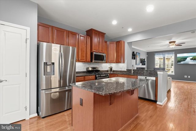 7503 HEARTHSIDE WAY, Elkridge, MD 21075