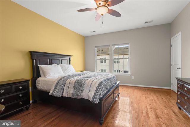 7503 HEARTHSIDE WAY, Elkridge, MD 21075