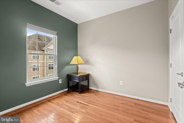 7503 HEARTHSIDE WAY, Elkridge, MD 21075