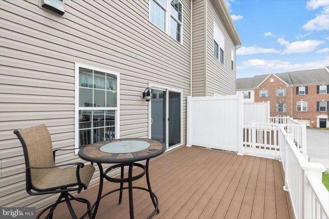 7503 HEARTHSIDE WAY, Elkridge, MD 21075