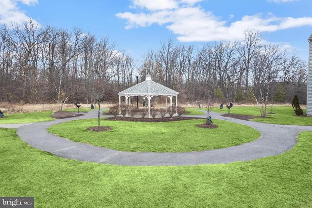 7503 HEARTHSIDE WAY, Elkridge, MD 21075